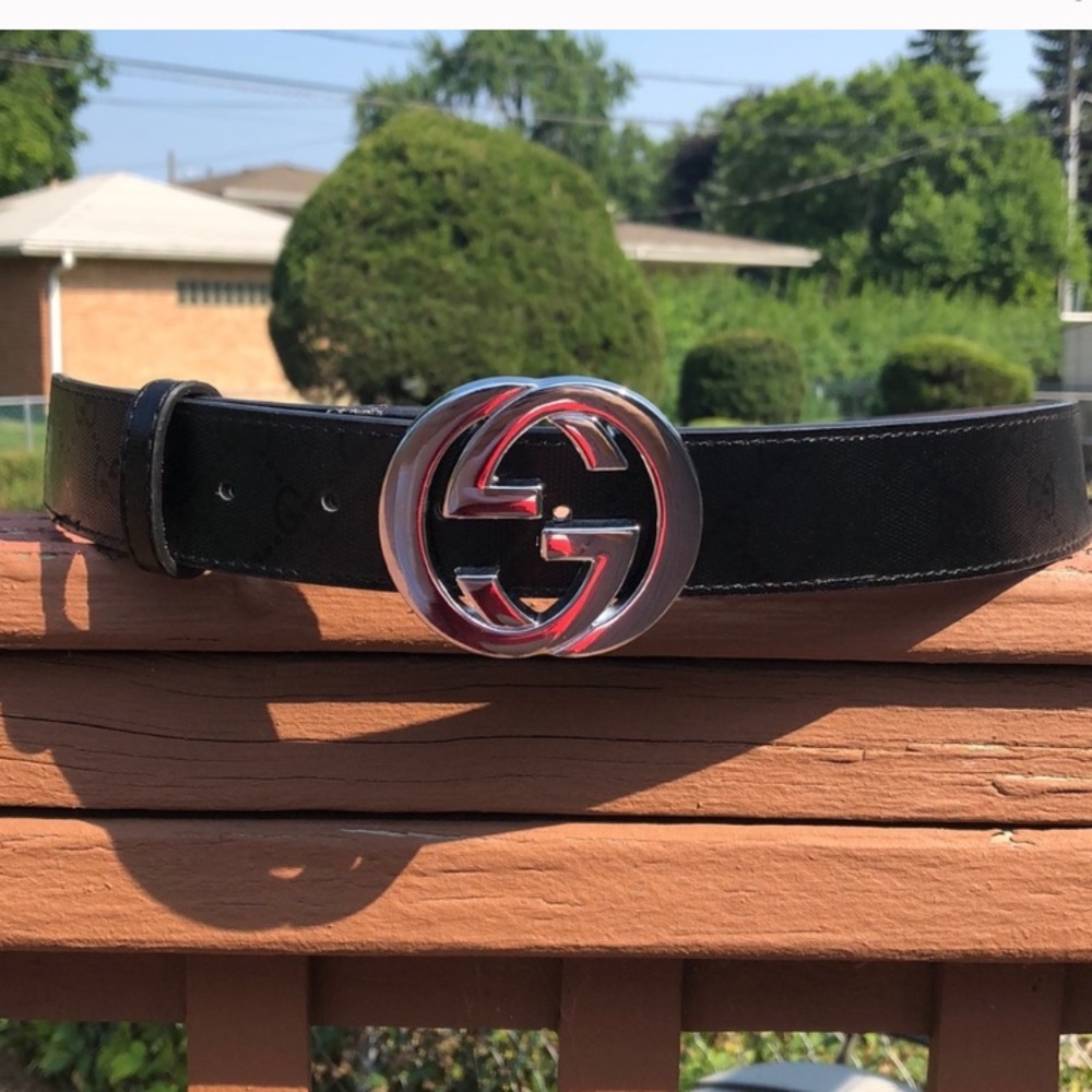 Gucci Belt Silver Buckle